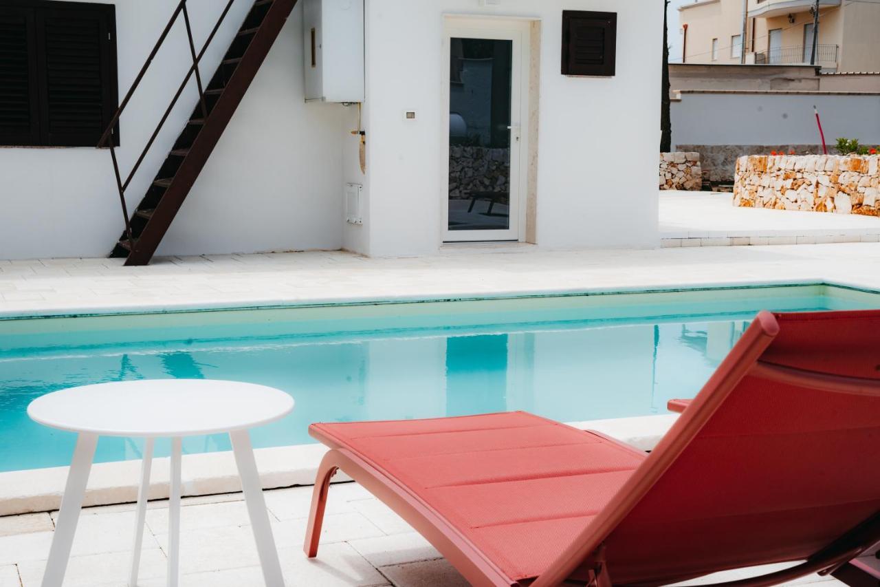 Le Canne Pool And Relax Pulsano Bagian luar foto